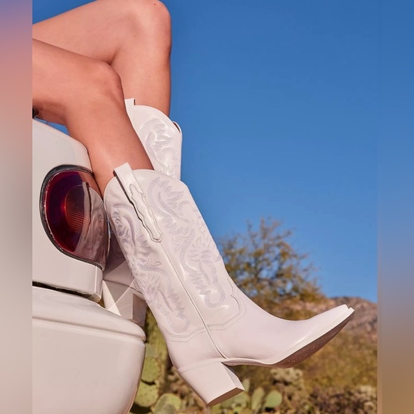 Free People by Jeffrey Campbell Dagget Cowboy Western Boots in White Size 8 - Picture 2 of 13